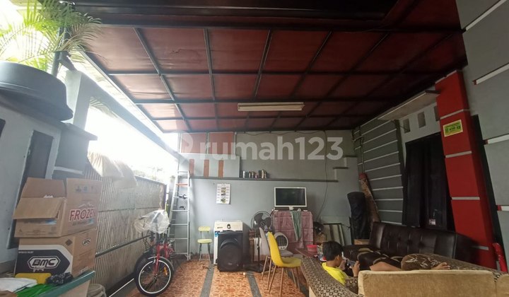 Beautiful Minimalist House with Granite Flooring in Bulak Macan Harapanjaya Bekasi Kav. 2