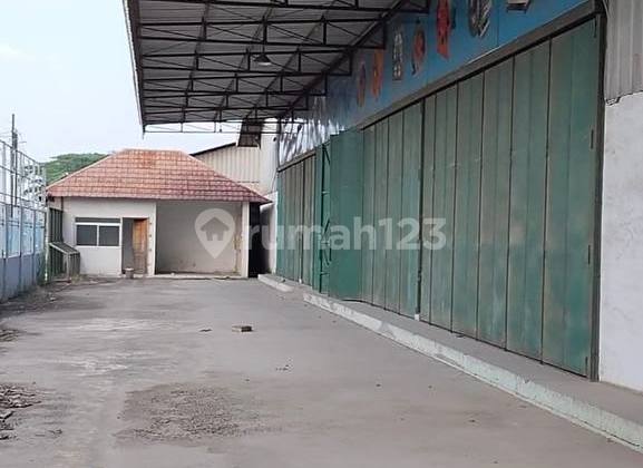 Strategic Warehouse 1512M² 40 Ft Container in North Cikarang Strategic Warehouse 1512M² 40 Ft Container in North Cikarang