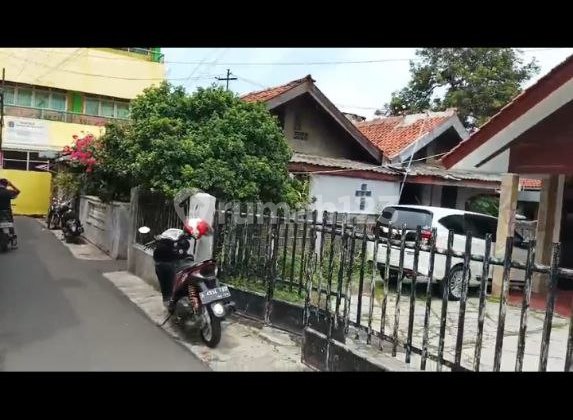 Rumah di Pisangan Baru Tengah Jakarta Timur 2