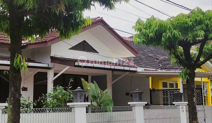 Disewakan Rumah Luas Di Kemang Pratama Bekasi 1