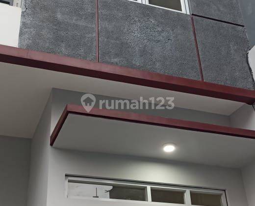 DiJual rumah baru 2 lantai mustikasari bekasi 1