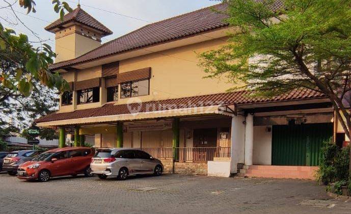 Dijual ruko  2,5 lantai di Kemang Pratama Bekasi 1