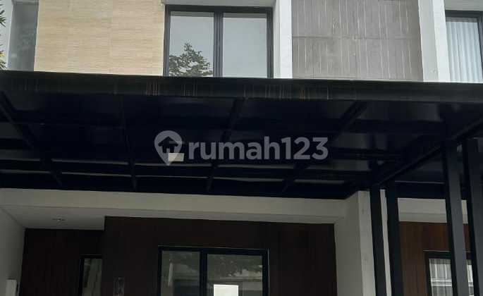Rumah 3 Lantai The Essence Cluster Lasein Jakarta Garden City