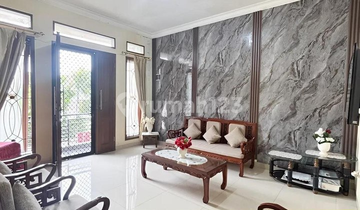 Dijual Rumah 2 Lantai di Komplek Billymòn Pondok Kelapa Jakarta Timur 2