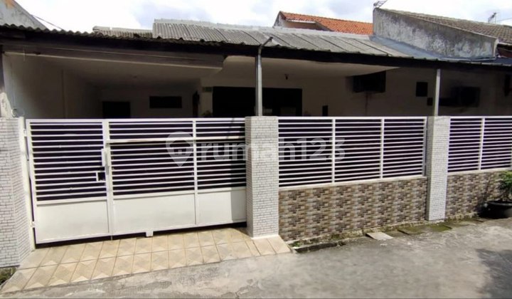For Rent: House in Depnaker Jaka Setia Complex, South Bekasi
