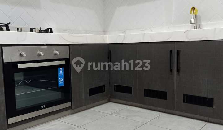 Rumah Semi Furnish Dekat Club House Cluster Acasia Sumarecon Bekasi 2