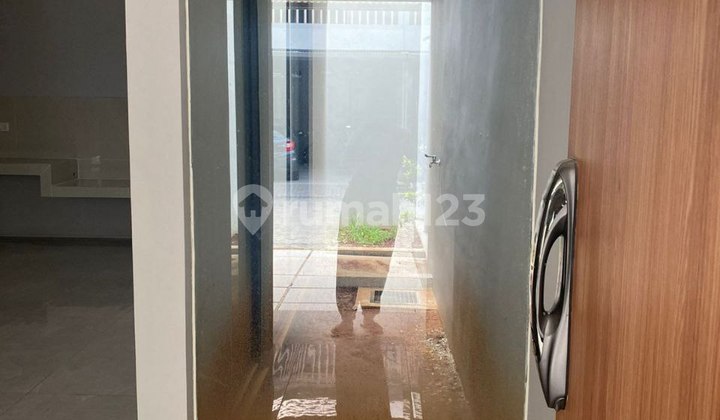 For Rent New 2-Story House In Z Livinh Grand Wisata Bekasi Cluster For Rent New 2-Story House In Z Livinh Grand Wisata Bekasi Cluster