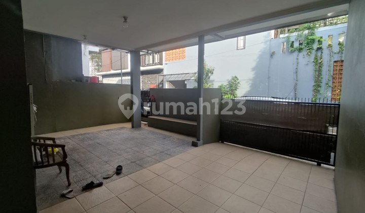 Rumah 2 Lantai di Puri Gading Pondok Melati Bekasi 2