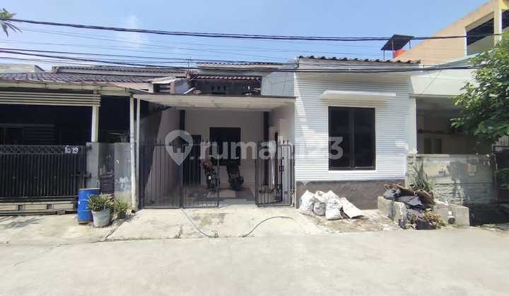 New Renovated House at Green Boulevard Harapan Indah Bekasi
