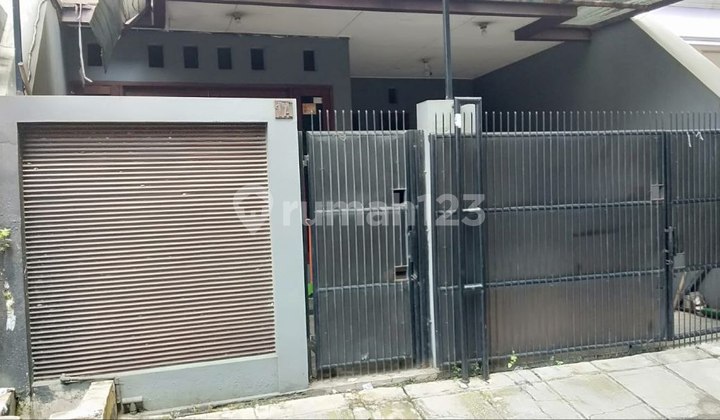 Rumah Siap Huni 3 Lantai Di Rawamangun Jakarta Timur