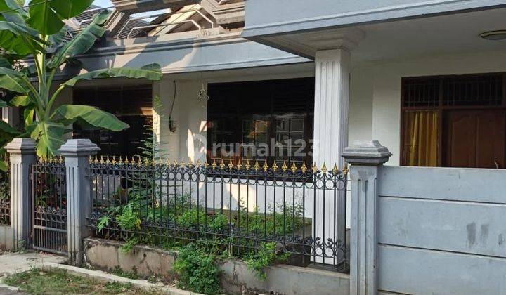 Disewakan rumah hook Pondok Timur Mas Galaxy Bekasi 1