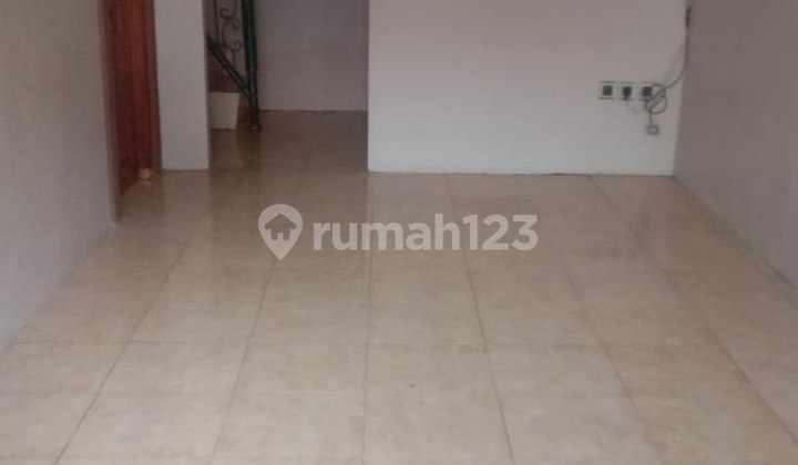 2-Story House in Taman Harapan Baru, Bekasi 2-Story House in Taman Harapan Baru, Bekasi