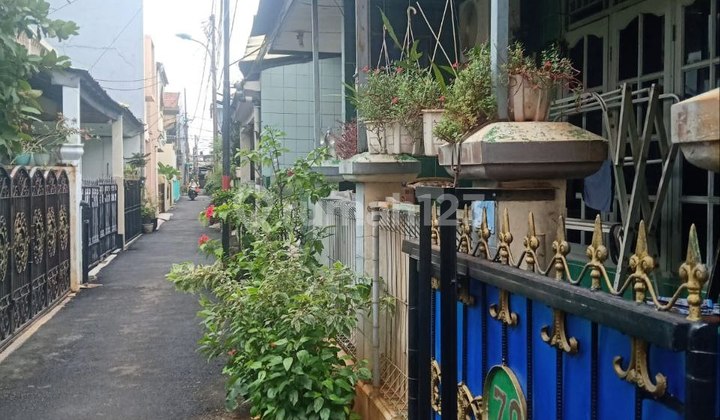 Rumah Dekat Stasiun Klender Jakarta Timur Rumah Dekat Stasiun Klender Jakarta Timur