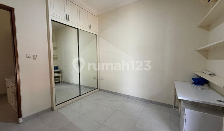 Ready-to-Occupy 2-Story House in Cipinang Indah, Jatinegara, East Jakarta 2