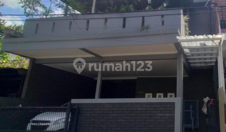 Rumah 2 Lantai di Puri Gading Pondok Melati Bekasi