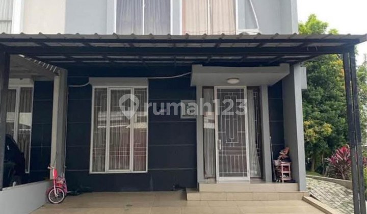 Beautiful 2-Story Hook House Ready to Occupy in Citra Gran Cibubur