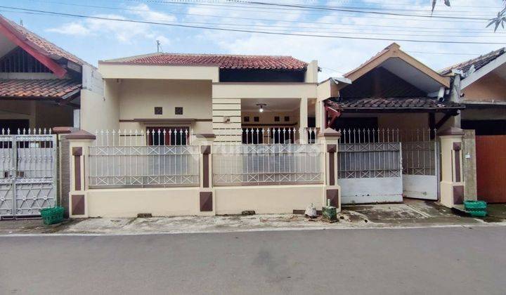 Rumah Siap Huni Sudah Renovasi di Gentan,cocok Utk Executive Muda 2