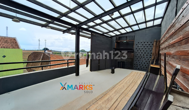 Suitable for Restaurant Business in a Busy Strategic Area of Gentan, Definitely Profitable Suitable for Restaurant Business in a Busy Strategic Area of Gentan, Definitely Profitable