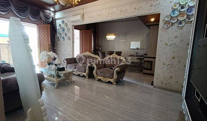 Sewa Rumah Keren Bagus Murah di Cluster 1  Gate System Solo Baru  1