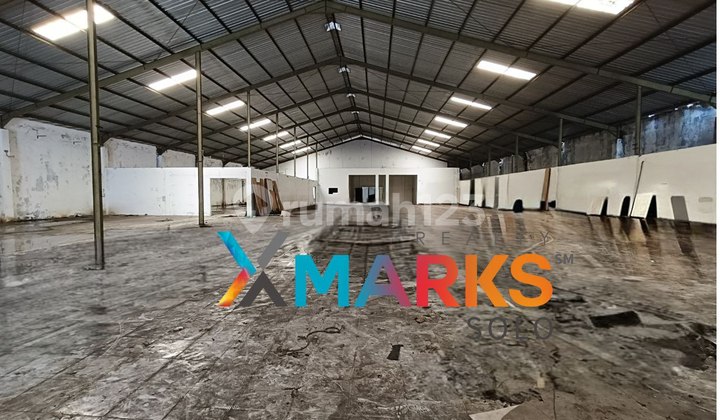Red Zone Warehouse Wide Container Access 5000 m2 Area Grogol Red Zone Warehouse Wide Container Access 5000 m2 Area Grogol