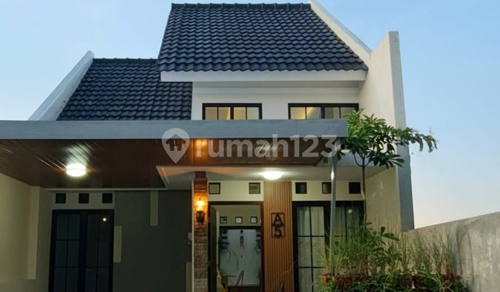 Rumah Cluster Cantik Semi Furnish Gentan,harga Bawah 1 M,hot Deal 2