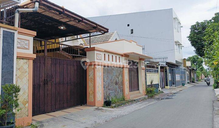 Rumah Murah Type Modern Tropis di Daerah Gedangan Solo Baru 2