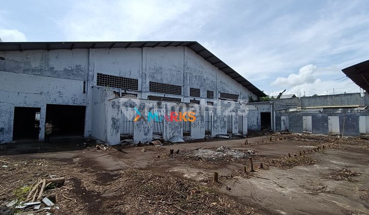 Red Zone Warehouse Wide Container Access 5000 m2 Area Grogol Red Zone Warehouse Wide Container Access 5000 m2 Area Grogol