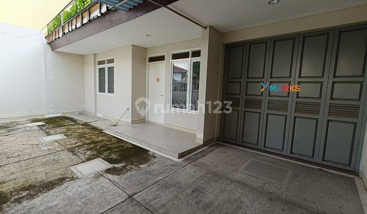 Rumah Sewa Murah Cantik Solo Baru, 5 menit ke Pusat Bisnis SoBa 1