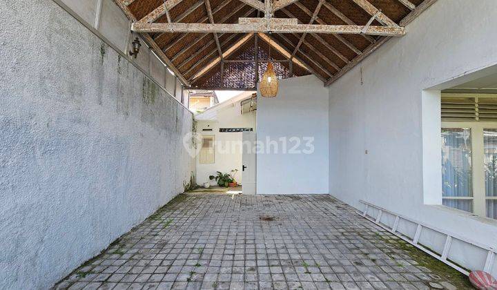 Rumah Sewa Keren Vibes Lawas, Sangat Terawat Tengah Kota Harga Ok 2