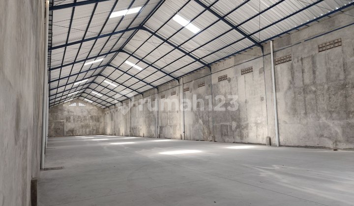 New Warehouse Red Zone Container Access Area Sukoharjo, Definitely Profitable