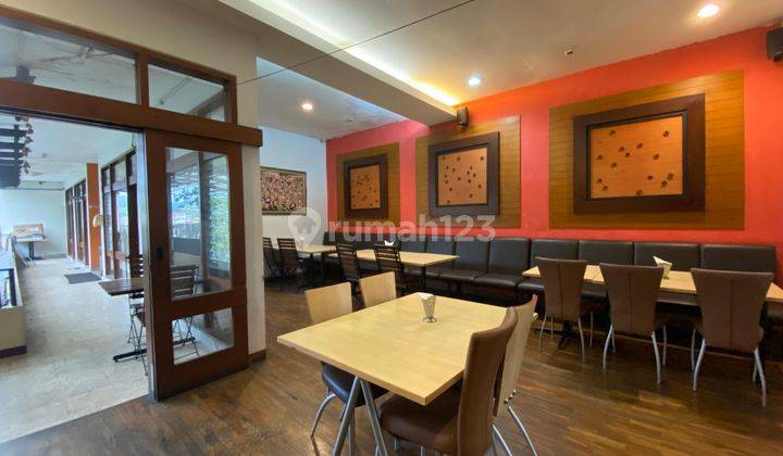 Sewa Ruang Usaha Mainroad Furnished di Cihampelas Bandung 1