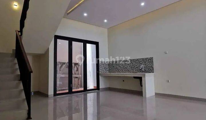 Dijual Rumah Modern Minimalis Terbaik di Kopo Permai Bandung 2