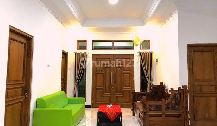 Rumah Mewah Modern Furnish 5 Kamar Tidur Cocok Untuk Keluarga ,kantor, Dll Dekat Ke Kampus Ugm 2