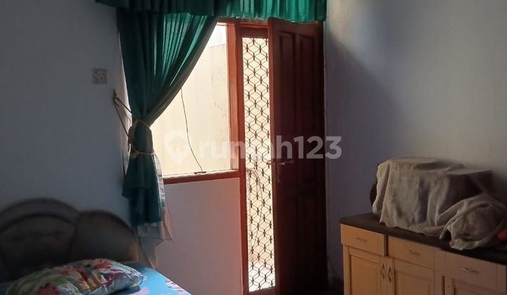 foto lainnya dijual rumah 2 lantai di