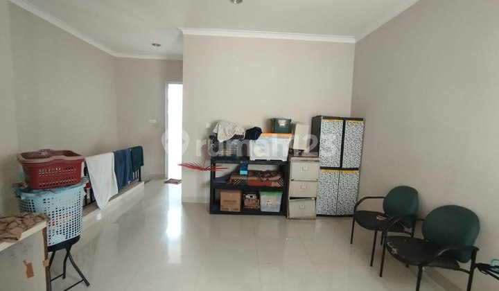 Dijual Rumah 2 Lt Di Cluster Cherry Ville Grand Wisata Bekasi 2