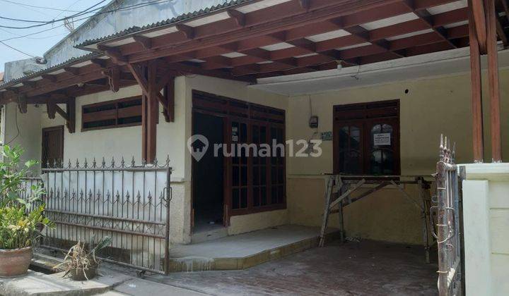 Disewakan Rumah Bagus Baru Renovasi Di Candra Baru Bekasi 1