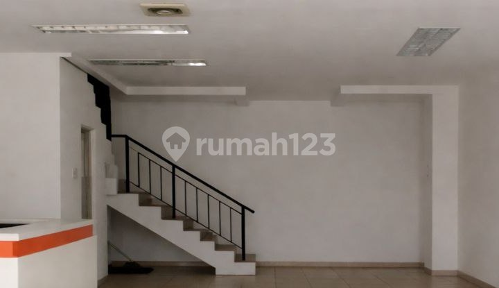 For Rent: 4-Story Shop House in Buranggang, South Bekasi 2