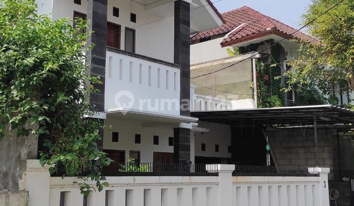 For Rent 2-Story House in Jaticempedak Jatiwaringin Bekasi 2