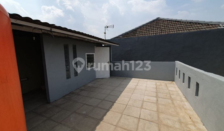 For Sale 1.5-Story House in Pulo Sirih, Pekayon Jaya, South Bekasi 2