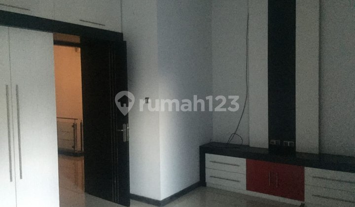 Disewakan Rumah 2 Lt di Kayu Putih Pulo Gadung Jakarta Timur 2
