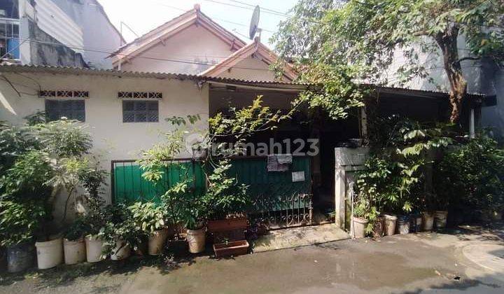 Rumah murah di Tanjung Barat  1