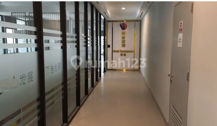 UK.281m Furnish Gold Coast Office Pik - City View - Ready to Use