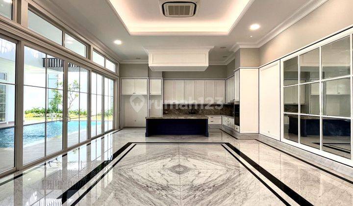 Rumah Brand New Menteng Mewah Lb.1000m - Swimming Pool 2