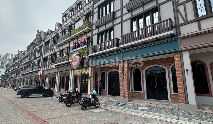 Free Alih Hak - Hadap 2 Muka Rukan Ruko Osaka Euro Asia Pik 2 | Dekat Tempat Wisata 1