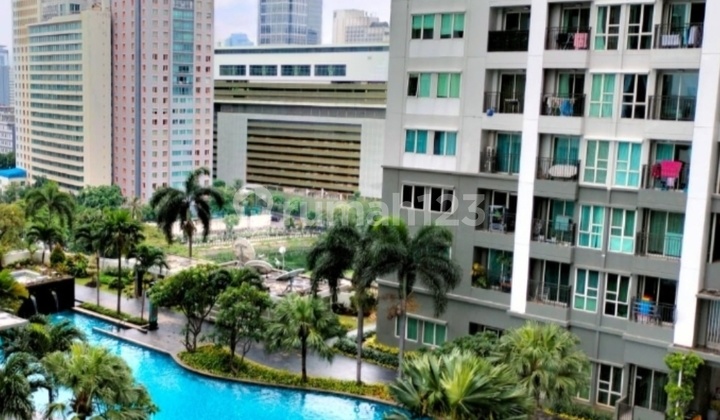 Unit Apartemen Dekat Shopping Mall dan Oerkantiran