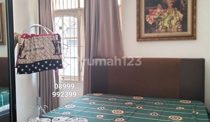 Furnished House, 3 New AC Units 1 PK, 7 Minutes to Rawa Buntu Station 1