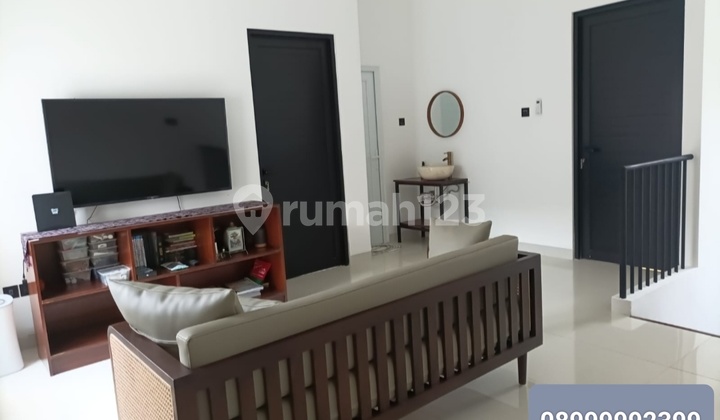 Rumah Furnished Yang Dekat Mall, Tol Serbaraja & Komersial Area 2