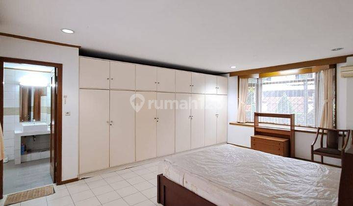 Disewakan Rumah Pondok Indah Siap Huni Semi Furnished  2