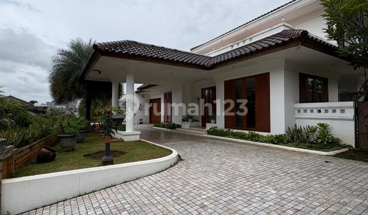 Luxury House for Rent Near Kemang Raya Area 2
