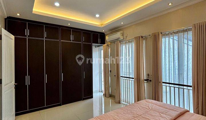 Disewakan Rumah Dalam Town House Banyak Freenya 2